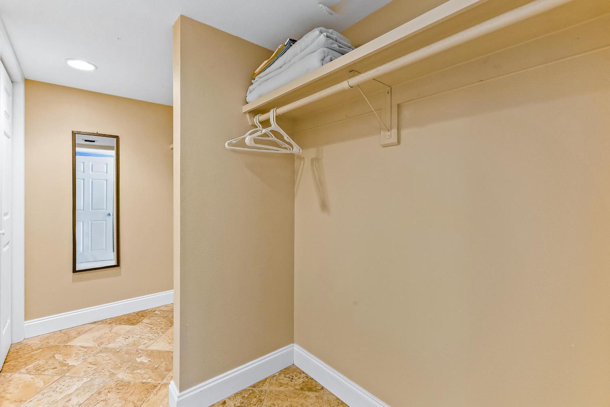Shoreline Towers Destin Rom bilde